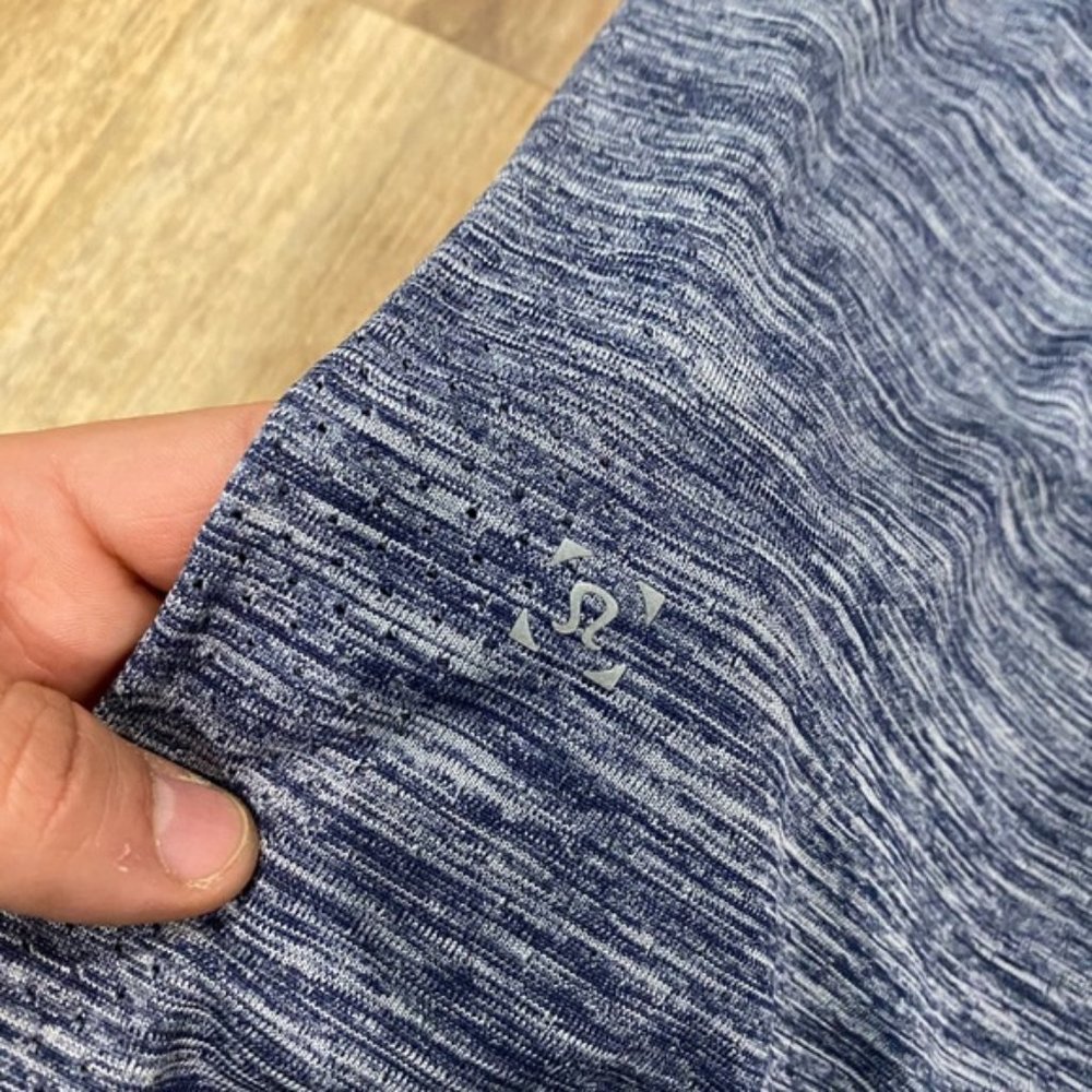 Lululemon Metal Vent Breathe short sleeve